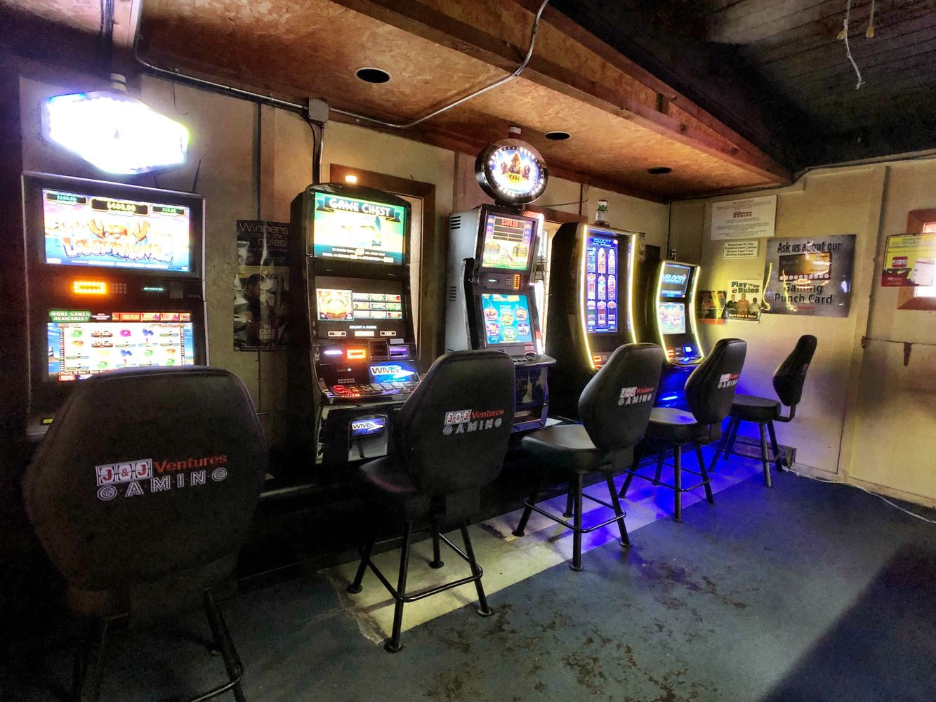 220 North Historic Old Route 66, Litchfield, IL 62056